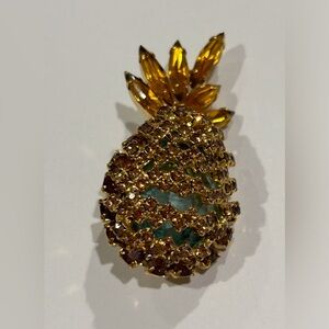 Vintage Alice Caviness pineapple pin Hawaii 2 1/4” brooch